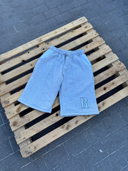 72 Revasser Shorts Grey