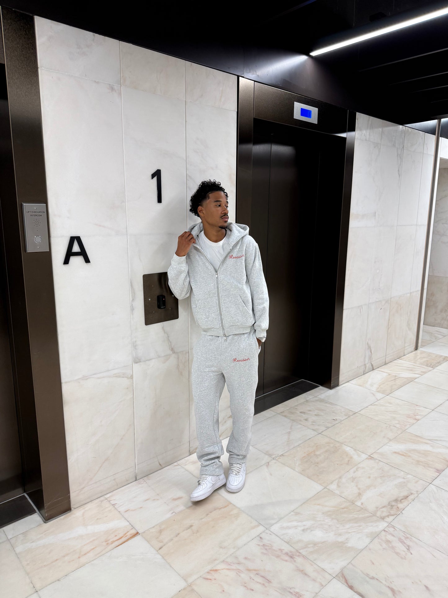 *SIGNATURE* REVASSER GREY/CHERRY RED ZIP UP HOODIE